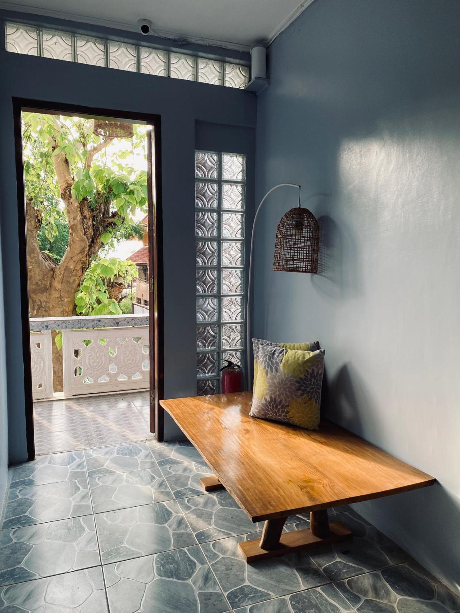 Lakayo Hillside Apartelle San Juan  Kültér fotó