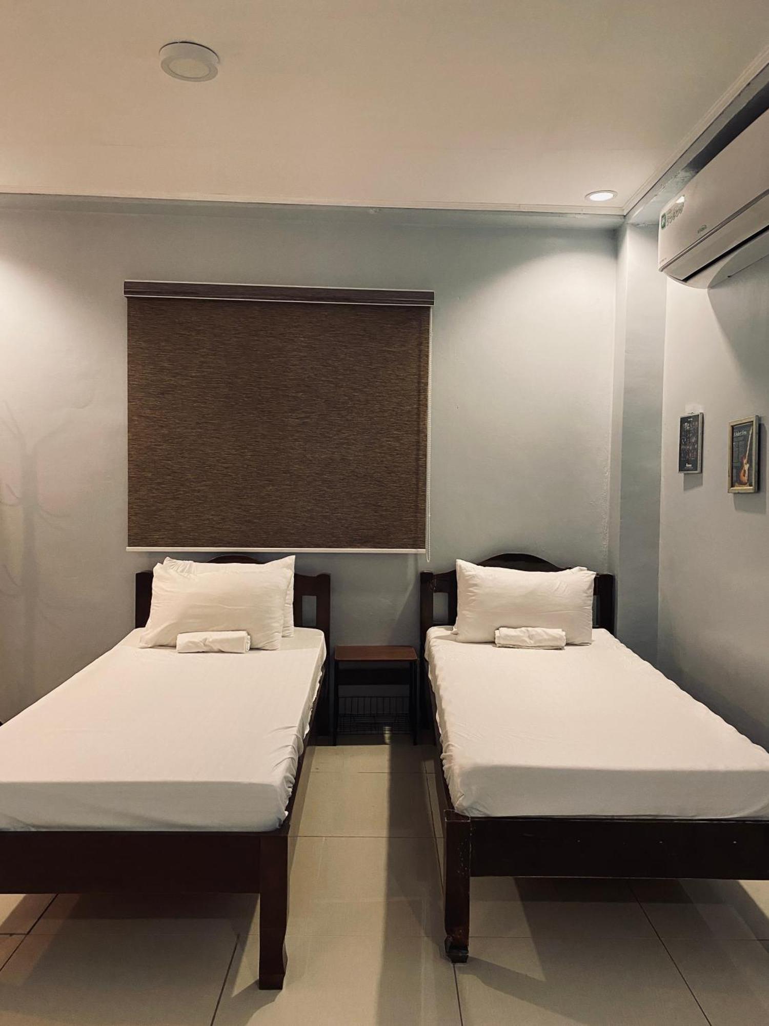 Lakayo Hillside Apartelle San Juan  Kültér fotó